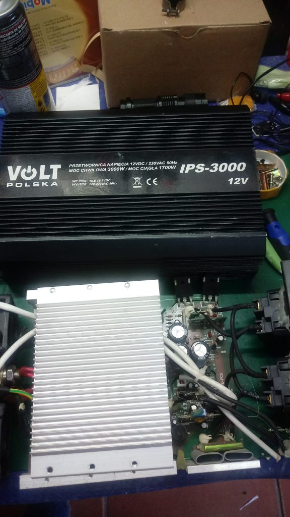 Solución a falla en Inversor de voltaje de Panel Solar 3 Solución a falla en Inversor de voltaje de 12 voltios a 220 voltios